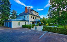 Gardenview Estate Bed And Breakfast